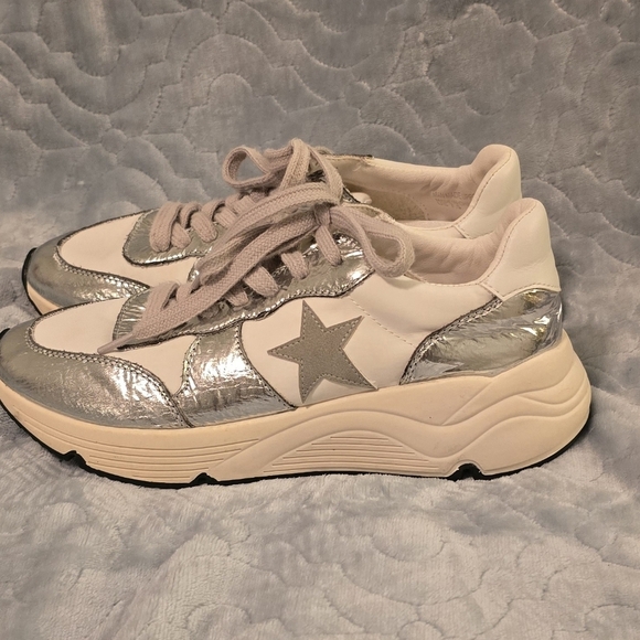 Miim Silver & White Women's Sneakers, Size 7.5 - Picture 3 of 8